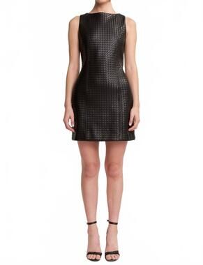 NEW EN SAISON essence dress in black